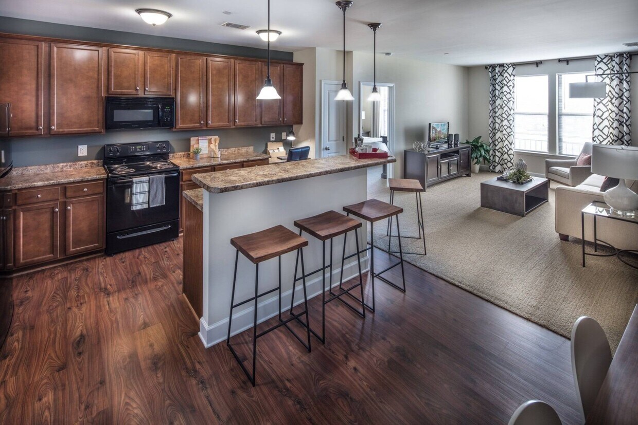 Lenox Village 6900 Lenox Village Dr Nashville, TN