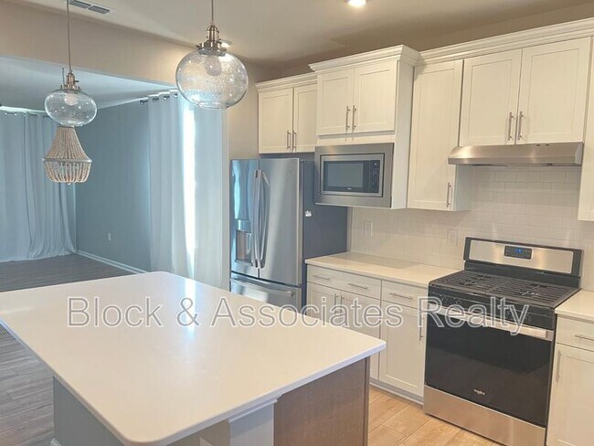 Foto del edificio - 1905 American Beech St