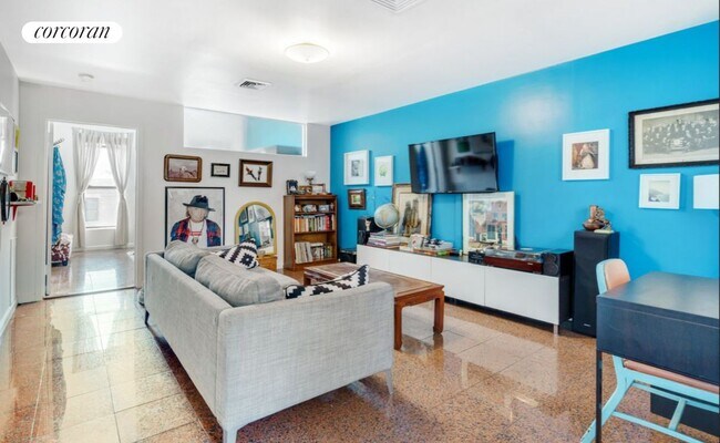 Foto del edificio - 259 Columbia St