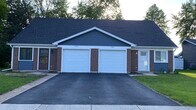 Foto principal - 789 Clearwood Ct