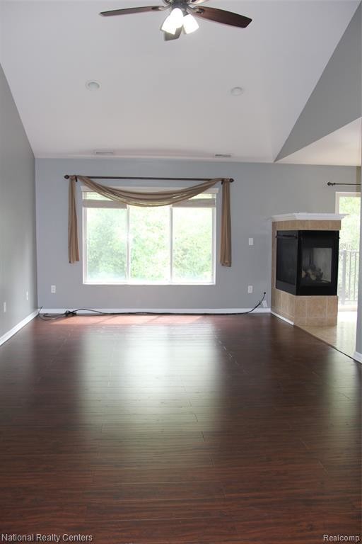 Building Photo - 14222 Shadywood Dr