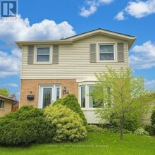 Building Photo - 124 Ardsley Crescent