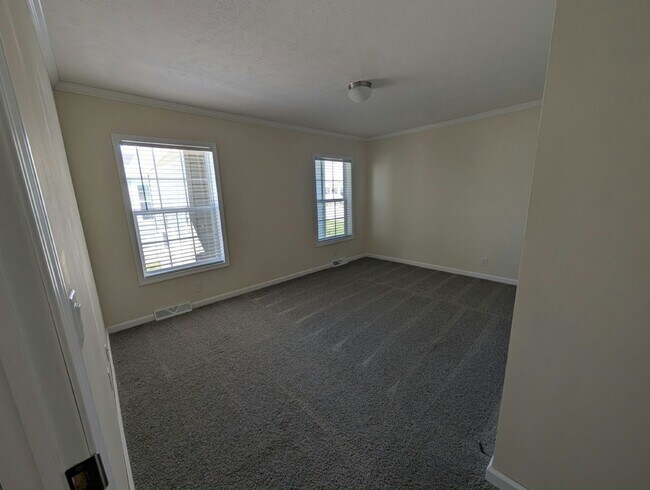Foto del edificio - 52546 Elmcrest Ct
