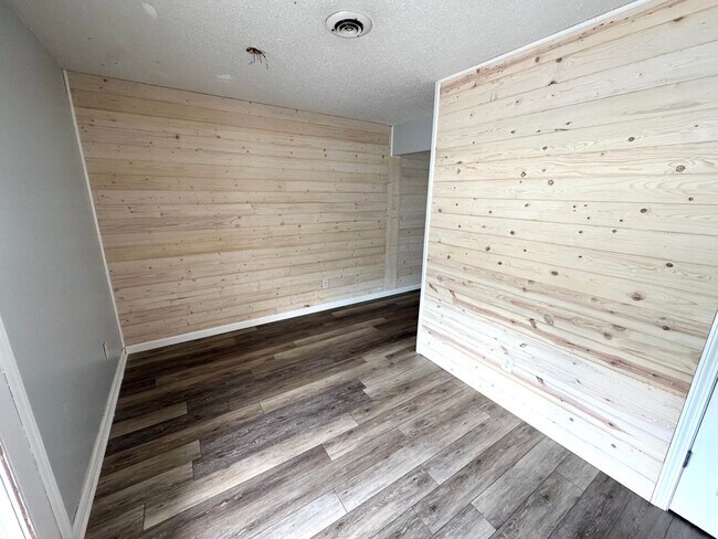 Foto del edificio - 2 Bedroom / 2 Bath Townhome Church Hill, TN