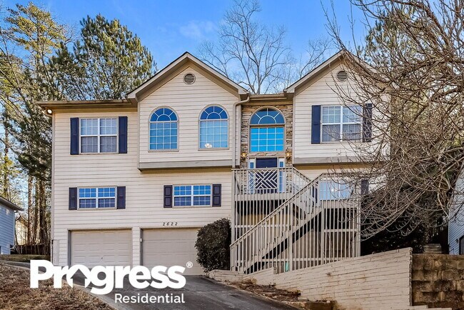 Building Photo - 2622 McGuire Dr