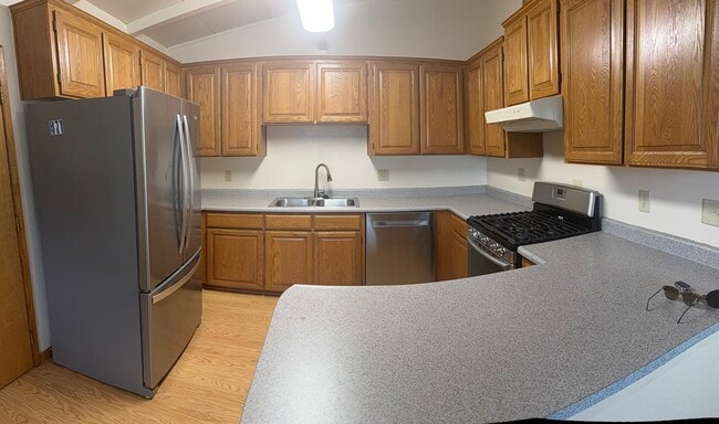 Kitchen - 6237 Purdue Dr