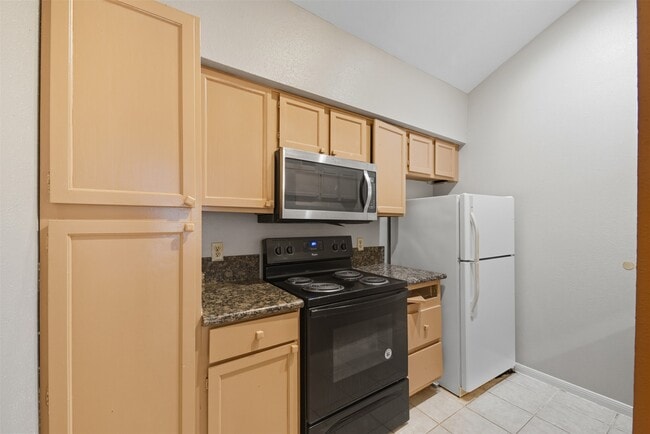 Foto del edificio - 8055 Cambridge St