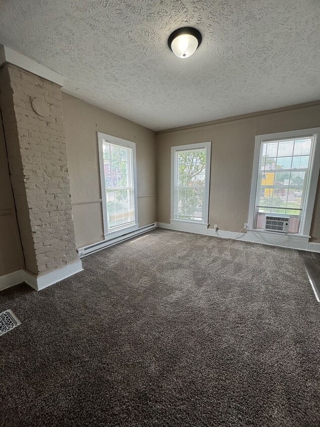 EVH Rentals (1049 Park Ave) - EVH Rentals (1049 Park Ave)