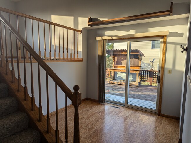 Dining room to side deck - 3674 James Ct