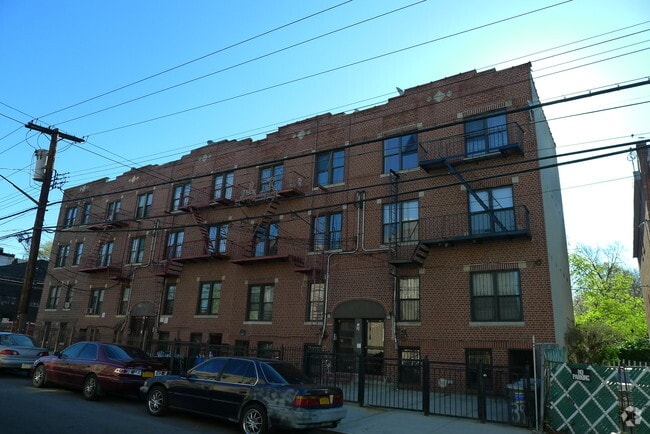 Building Photo - 3942 Barnes Ave