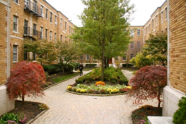 Foto del edificio - 850 Massachusetts Ave