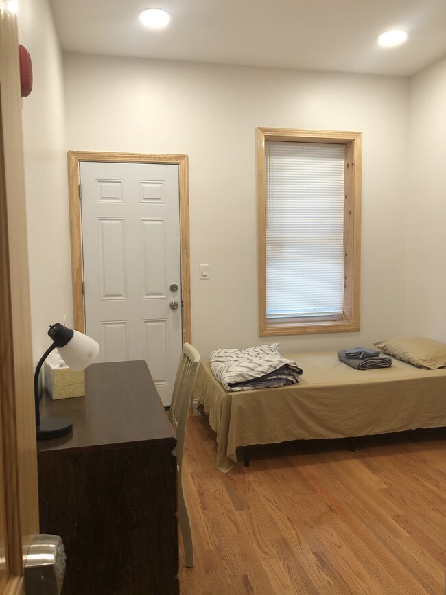 Photo - 20 Winthrop St Apartment