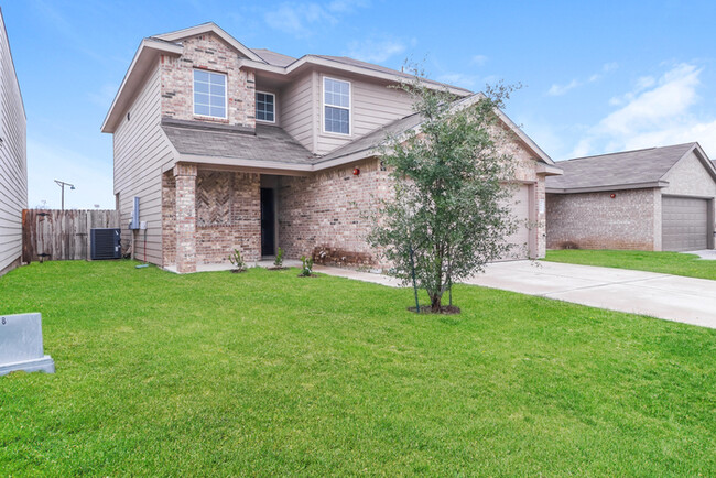 Foto del edificio - Oakwood Forest - 2069 Oakwood Forest Drive...