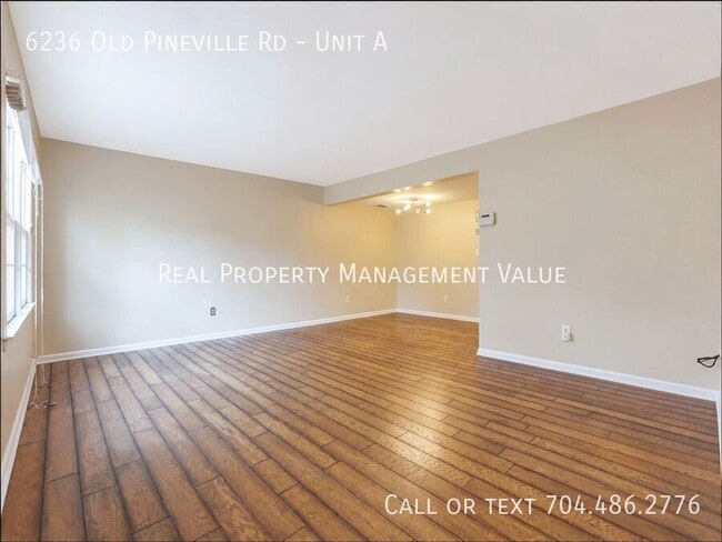 Building Photo - 6236 Old Pineville Rd