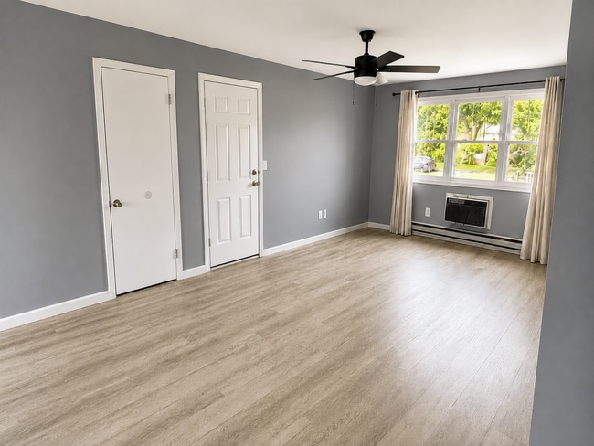 Building Photo - 39 Elmview Cir