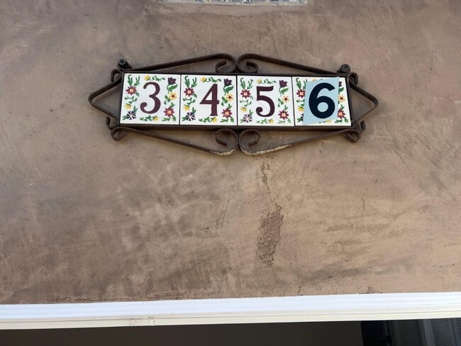 Building Photo - 3456 Madison St