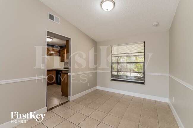 Building Photo - 17440 Lebanon Rd