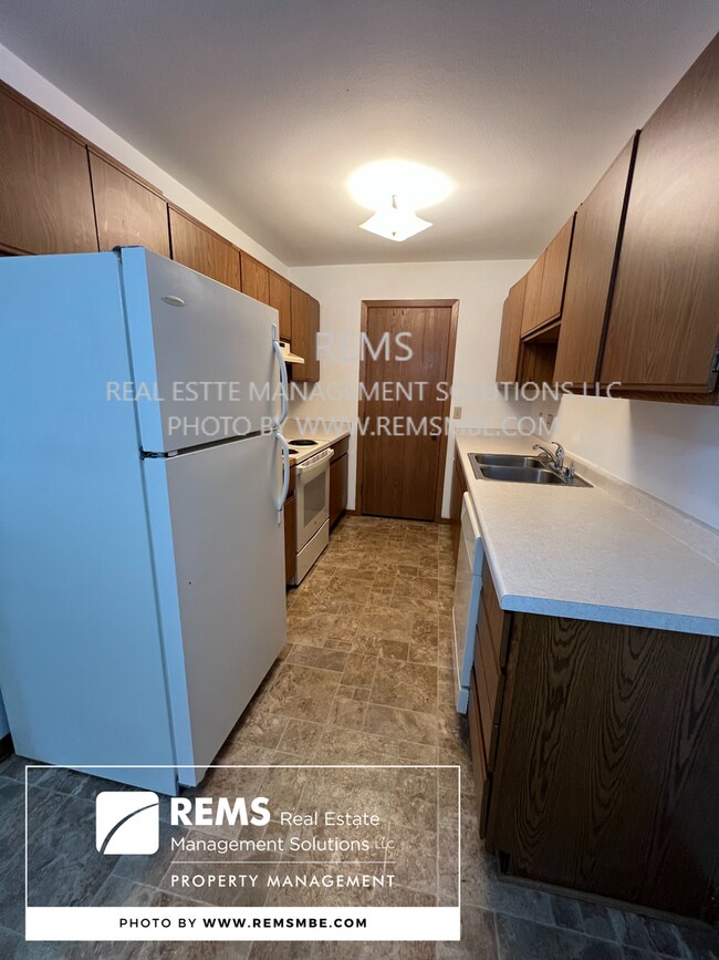 Foto del edificio - 544 E Slifer St