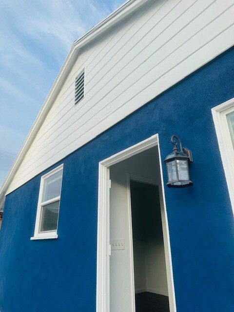 Foto del edificio - 2267 E Washington Blvd