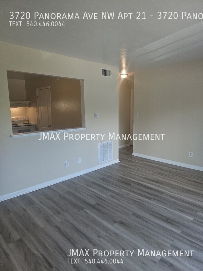 Foto del edificio - 3720 Panorama Ave NW