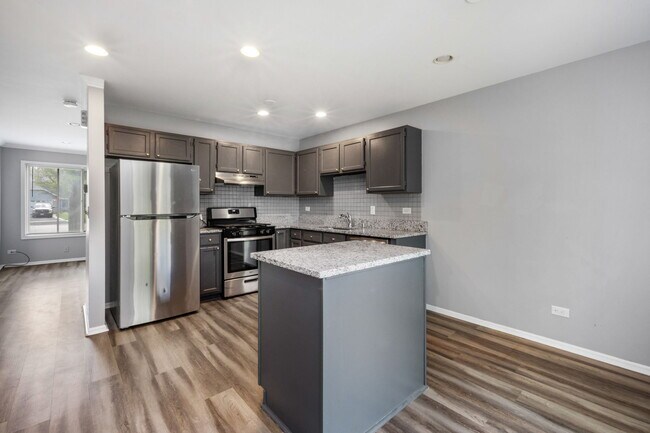 Foto del edificio - 3060 Winchester Ct W