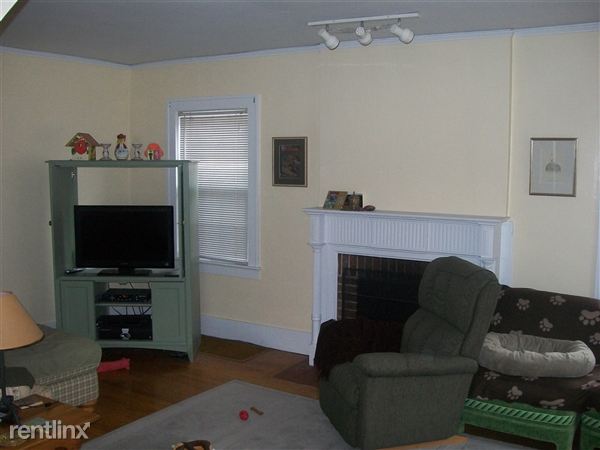 Building Photo - 1419 Morton Ave