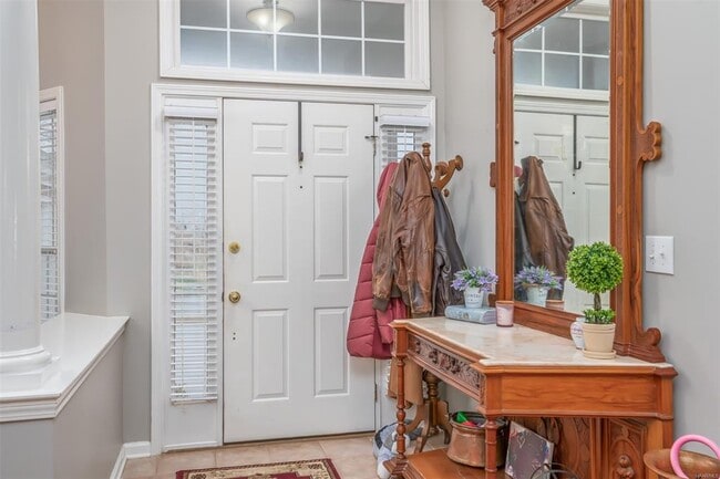 Building Photo - 9211 Hanston Pl