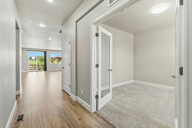 Building Photo - 13541 Waterthrush St