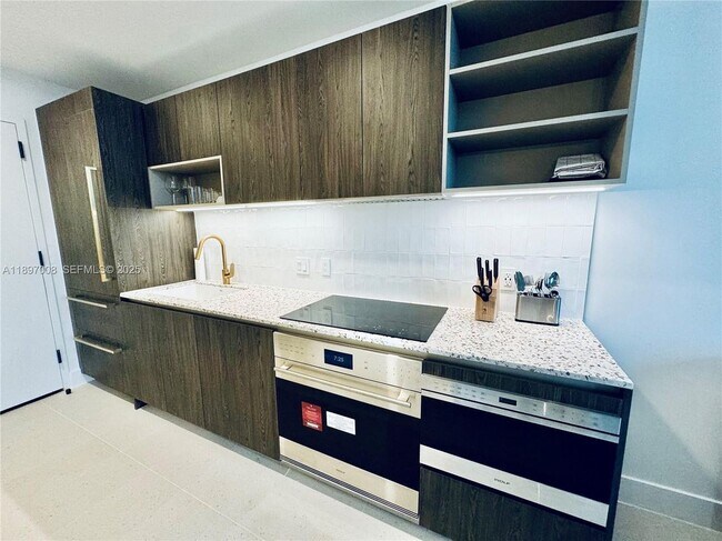 Foto del edificio - 159 NE 6th St