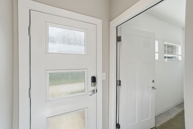 Foto del edificio - Experience Elevated Urban Living in the Heart of South End