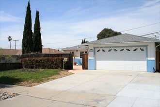 Building Photo - 3241 Mattos Ave