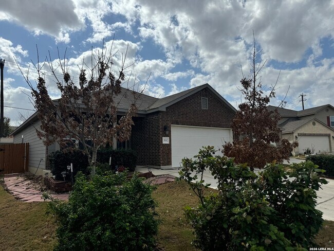 Building Photo - 9042 Halbert Falls