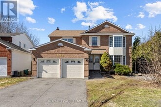 Building Photo - 1420 Hayes St