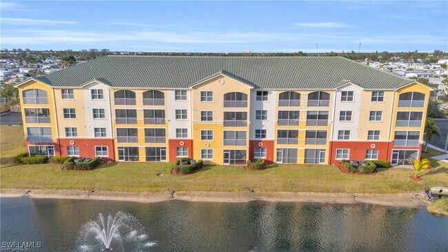 Building Photo - 11041 Gulf Reflections Drive
