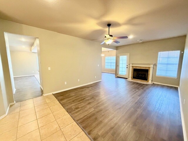 Foto del edificio - 2827 N Cassius Ln