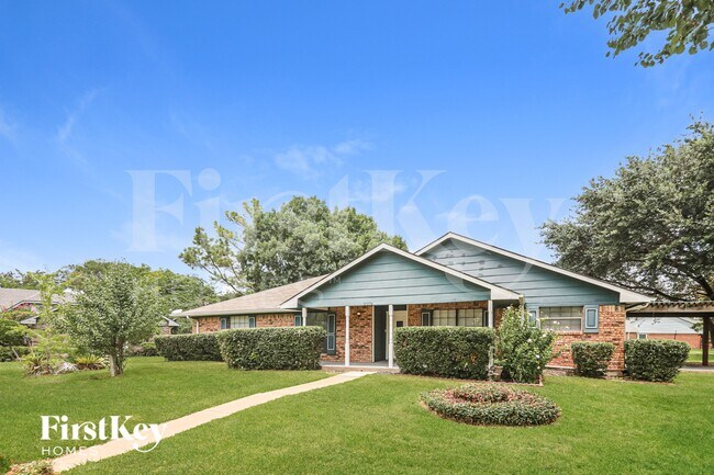 Foto del edificio - 5302 Deep Canyon Dr