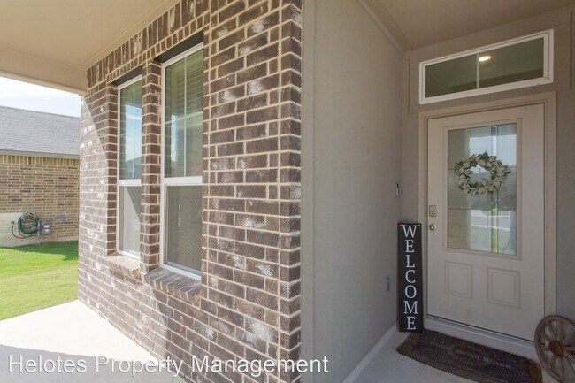 Foto del edificio - 5 br, 3.5 bath House - 9421 Aten Shr.