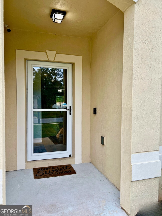 Building Photo - 135 Cedar Cir Dr