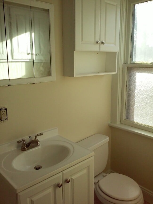 Building Photo - 730 Vattier Street