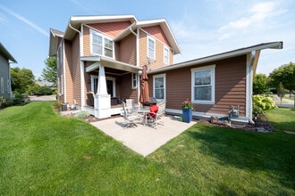 Building Photo - 15615 Dunberry Way