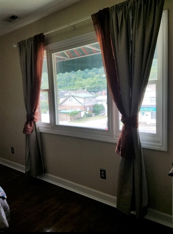 Building Photo - Apartment For Lease!!