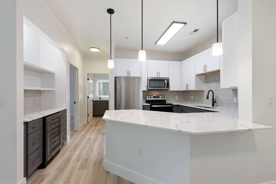 The Banks at Rivergate