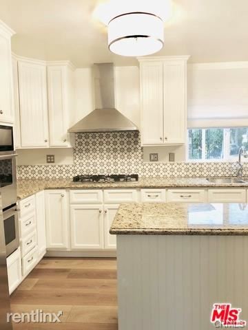 Foto del edificio - 4 br, 3 bath Townhome - 4417 Campbell Dr