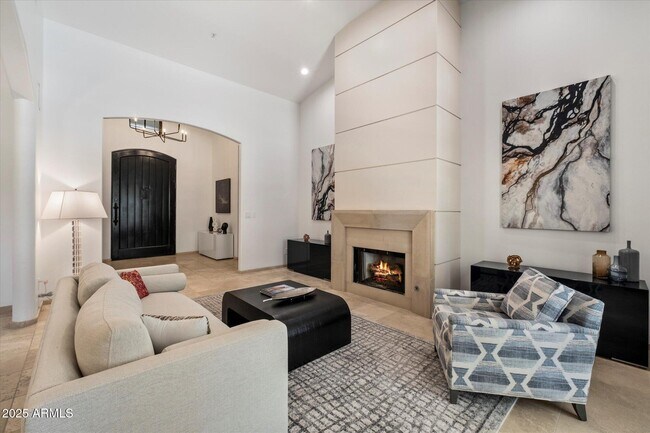 Foto del edificio - 10040 N 78th Pl