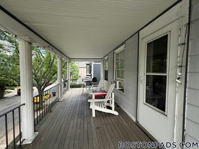 Building Photo - 50 Vinal Ave