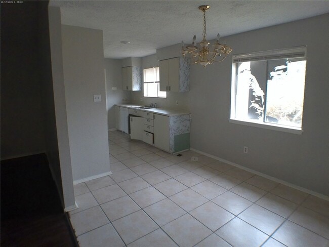 Foto del edificio - 7322 W Fuqua St