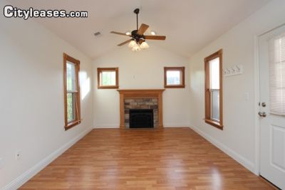 Building Photo - 3321 S Cheekwood Ln
