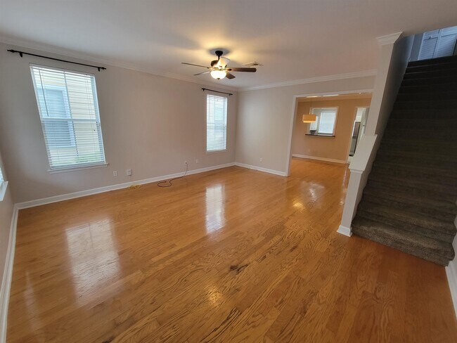 Foto del edificio - 4378 Grove Park Dr