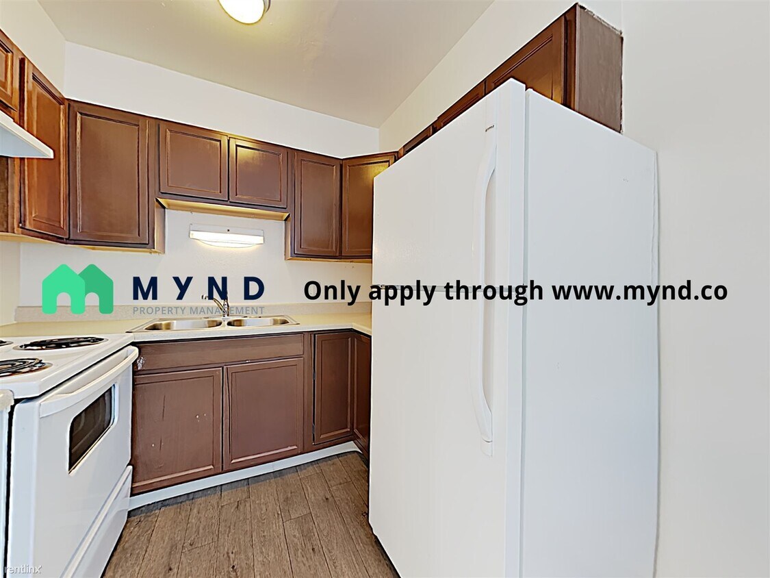 2 br, 1 bath - 1761 Stewart St Apt 1 - 2 br, 1 bath  - 1761 Stewart St Apt 1