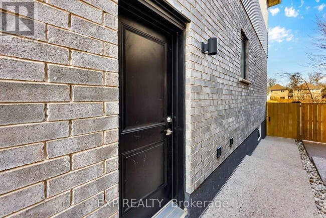Building Photo - 7750 Shaw St